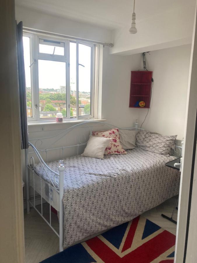 Homestay Kilburn London
