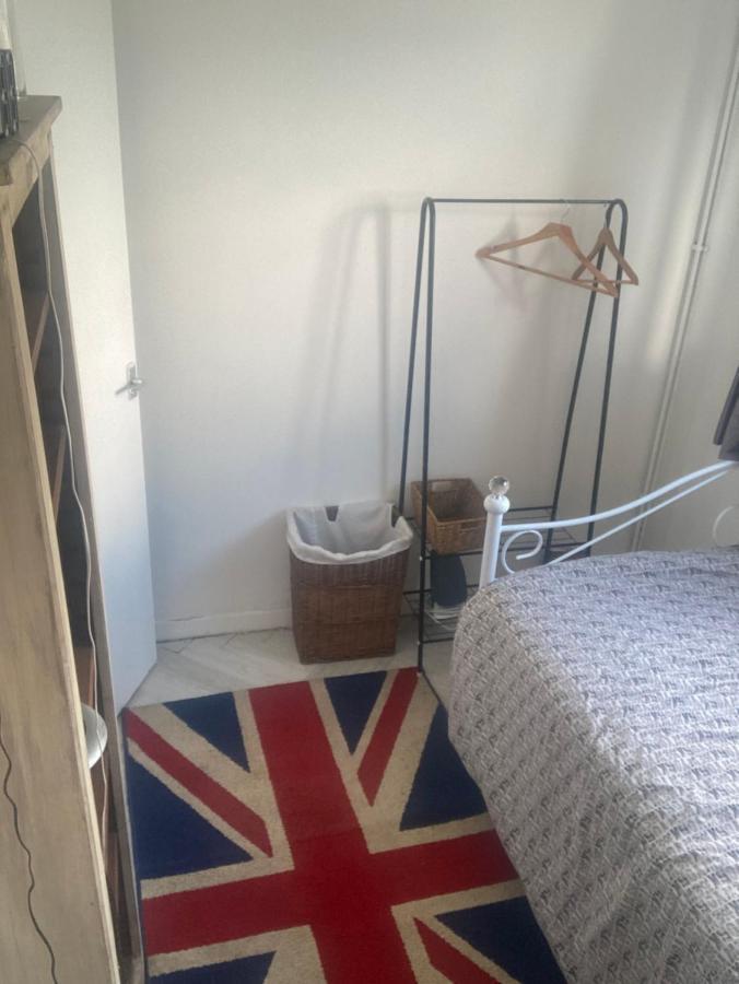 Homestay Kilburn London